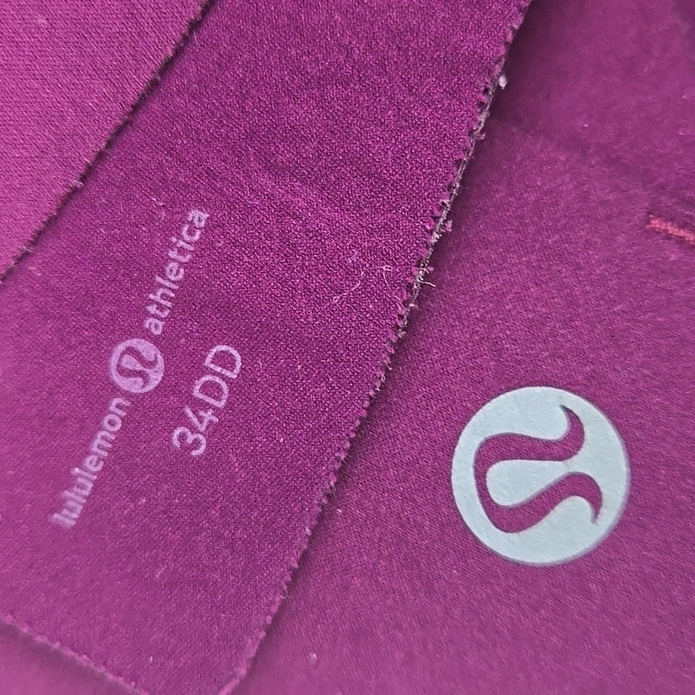 Lululemon Sports Bra 34DD Flaw - Picture 5 of 5